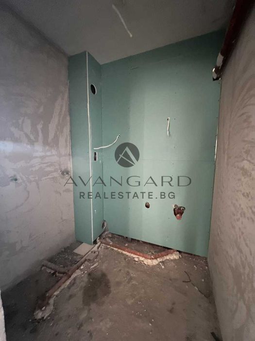 Продава се Тристаен апартамент в Пловдив, Кючук Париж - 120 кв.м за 789 €/кв.м - Снимка #4