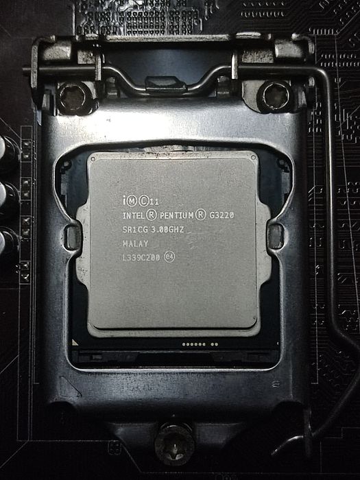 H81m-k+процесор pentium g3220