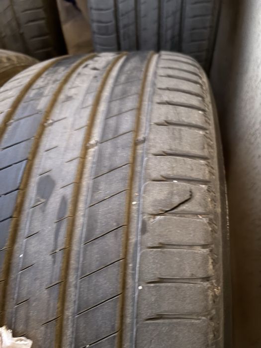 255/45 R20 Michelin Latitude Sport 3