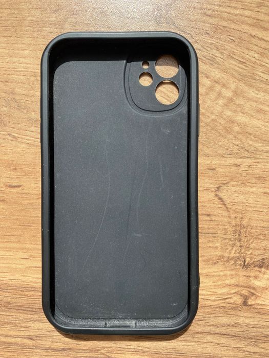 Чехол на айфон 11