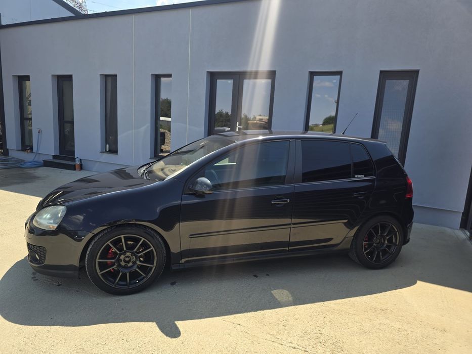 VOLKSWAGEN Golf 2007