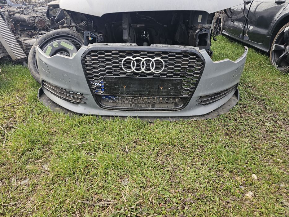 Bara fata capota Audi A6 C7 2012
