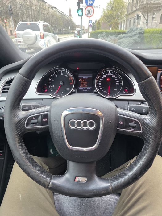 Vand urgent Audi A5 Coupe S-line