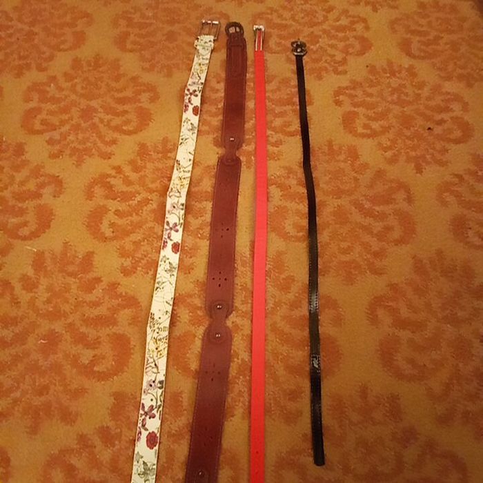 Продается женские ремени.