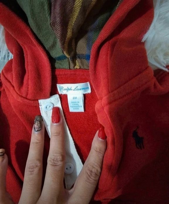 Salopetica pentru bebeluș