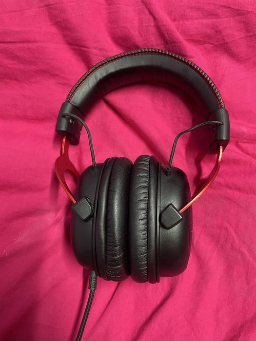 Игровые наушники HyperX Cloud 2