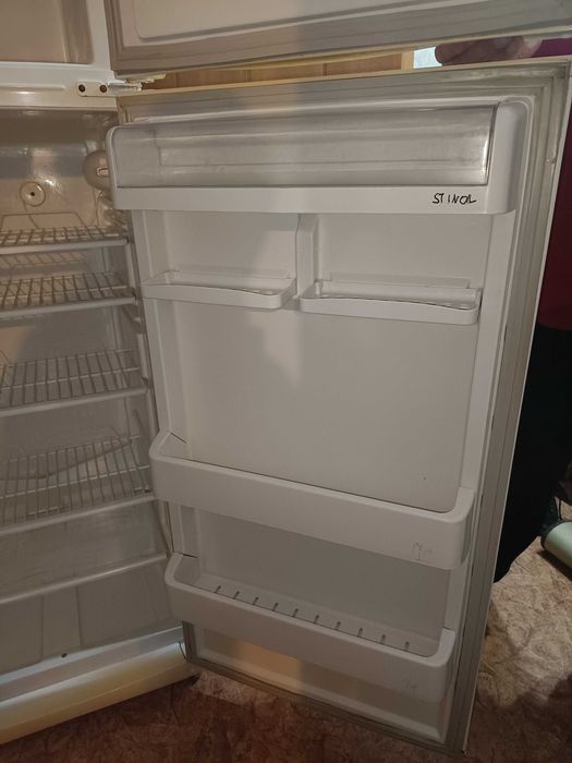 Продам холодильник Stinol в рабочем состоянии