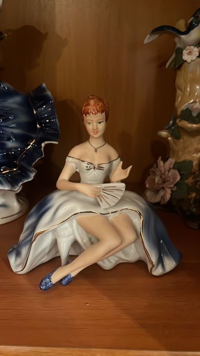 Vând 5 bibelouri portelan