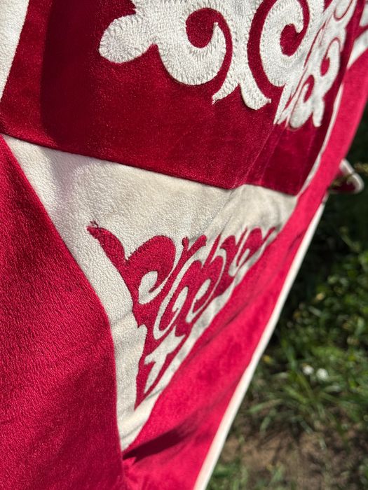 Жаңа көрпе-көпшік тыстарын сатамын