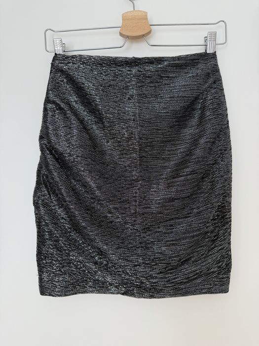 Fustă mini din lurex, Maje