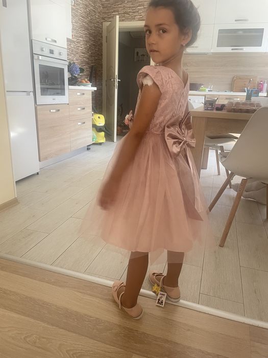 Рокля за принцеси 116 и 158