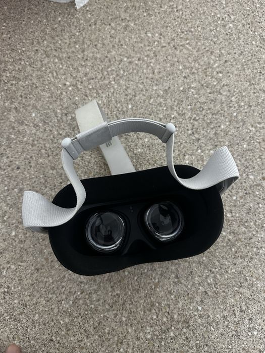 Meta quest 2 de vanzare