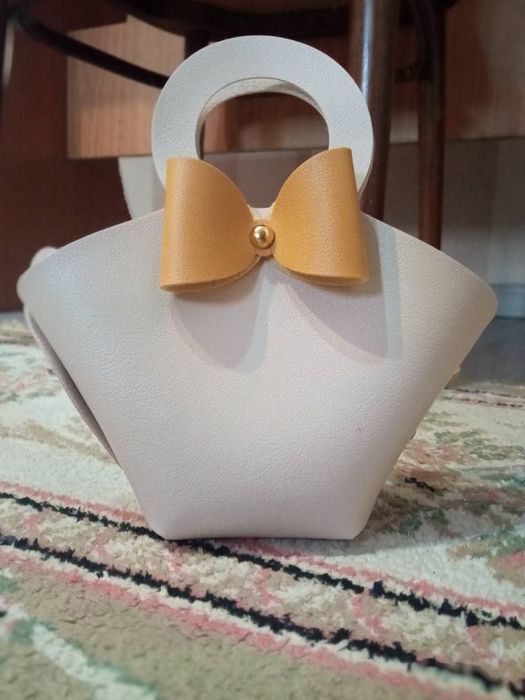 Продам бонбоньерки из экокожи