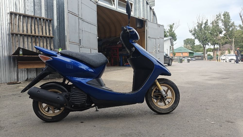 Honda Dio AF57 Z4