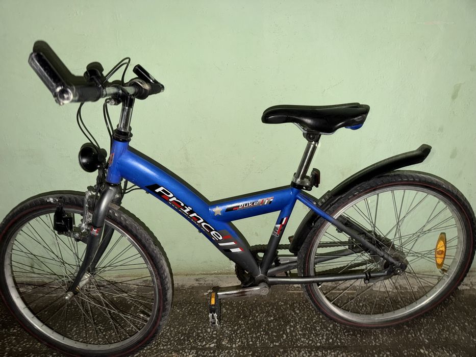 Vând Trotinetă electrică,Bicicletă,Playstation la pachet sau separat