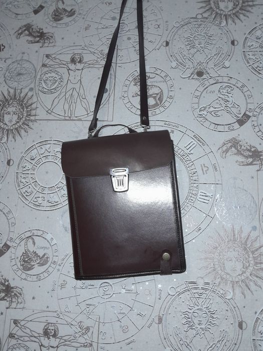 2 комплекта военной одежды