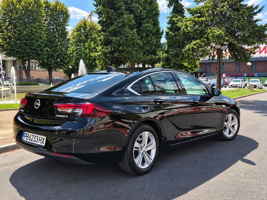 Opel Insignia Grand sport  1.6 CDTI