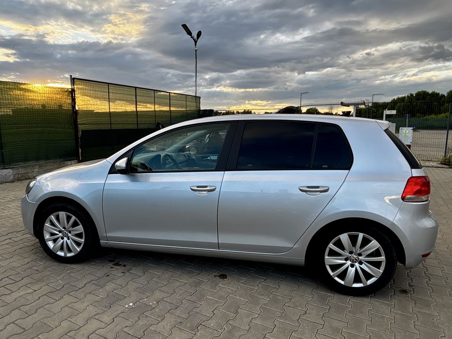 VOLKSWAGEN Golf 2010 — imagine 5