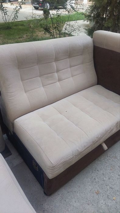 Kreslolar bor, yumshoq