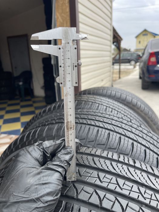 255/60R20 Pirelli Scorpion All Season