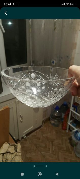 Продам хрустальные вазы