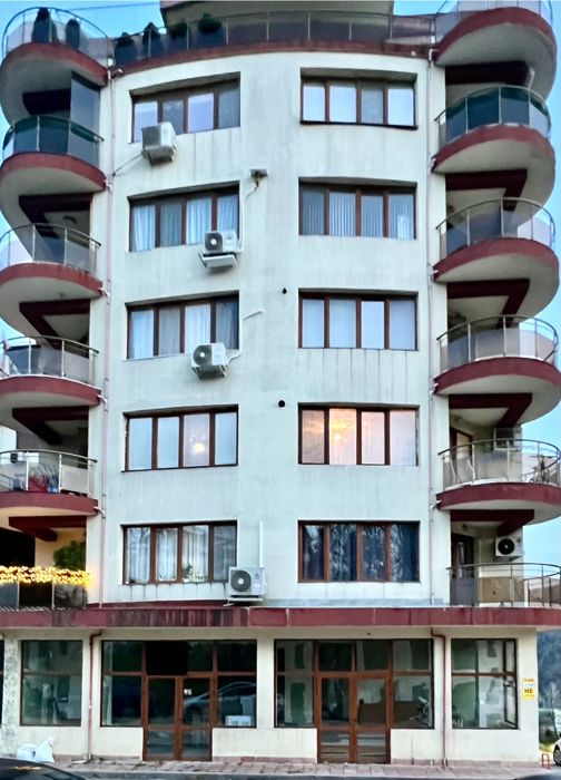 Дава се под наем Заведение в Велико Търново, Център - 2000 кв.м за 665 € - Снимка #3