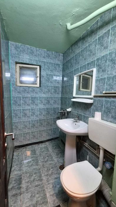 Apartament 4 camere, 80 mp