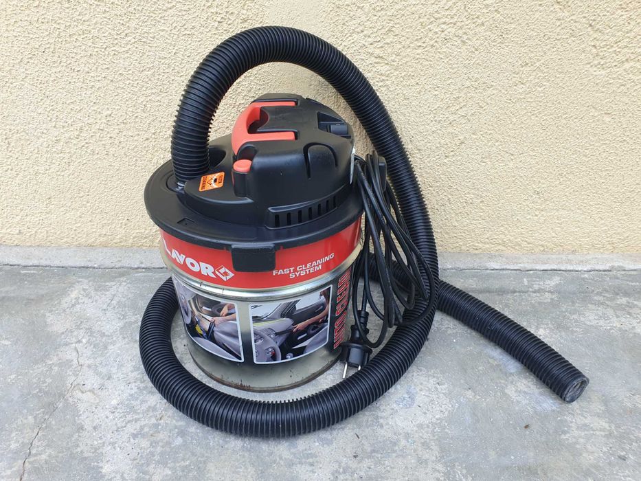 Aspirator umed-uscat Lavor, made in Italy