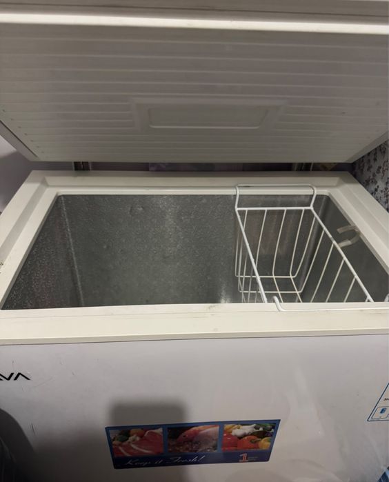 Продам, моразильник AVA