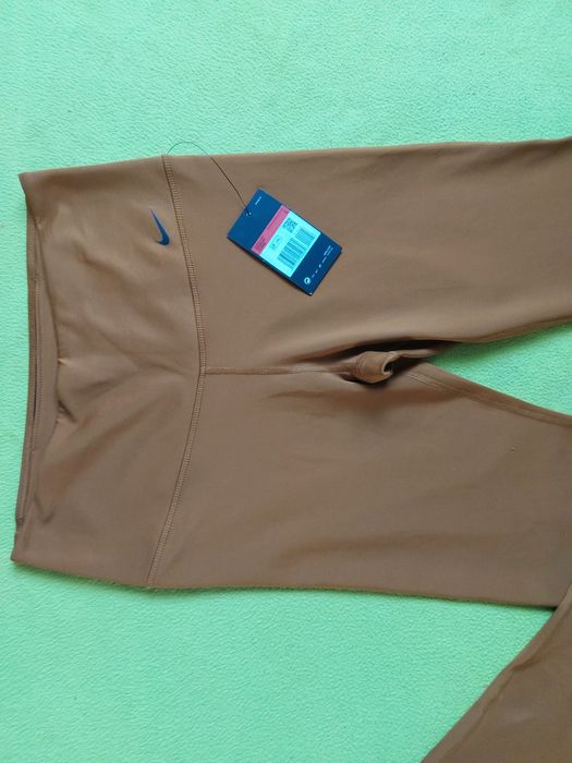 Nike Dri-Fit-L-НОВО-Оригинално