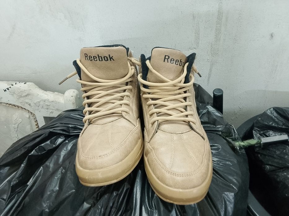 Обувь детская продаётся