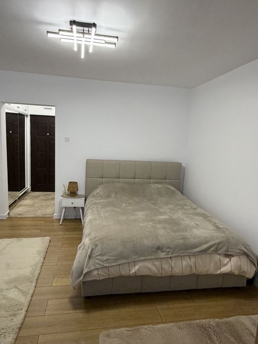 Inchiriere Garsoniera zona craiovei Pitesti