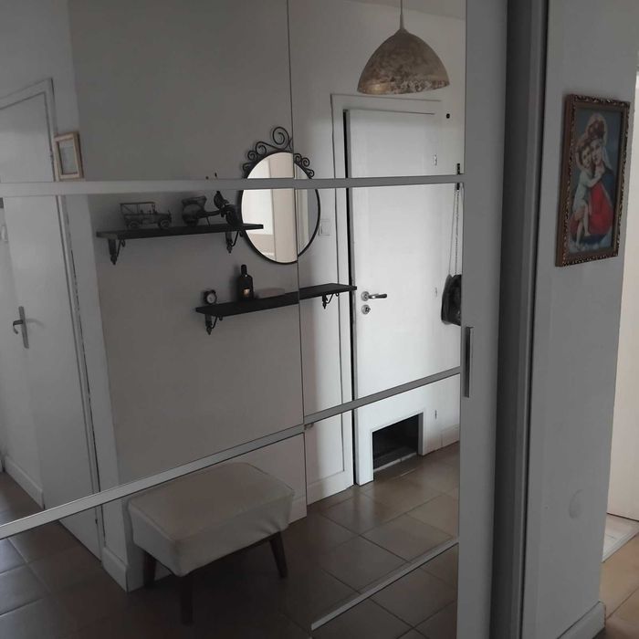 Продава се Тристаен апартамент в Русе, Родина 3 - 82 кв.м за 1818 €/кв.м - Снимка #2