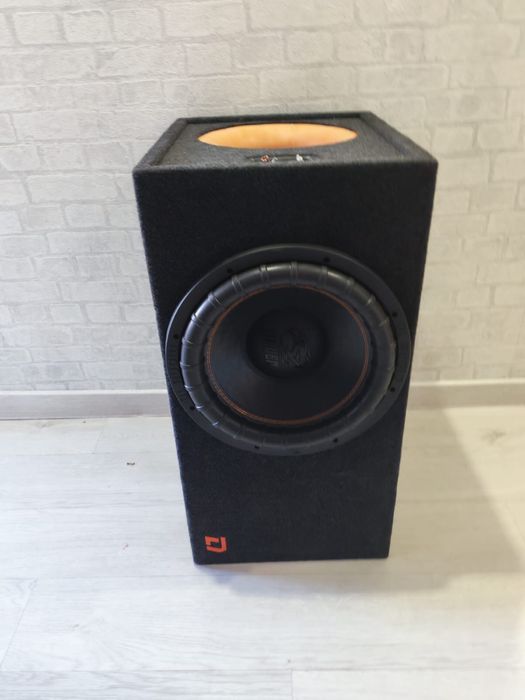 Продам сабвуфер рейвен 15