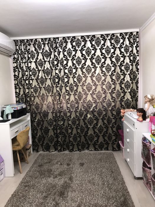 2 Draperii maro cu model