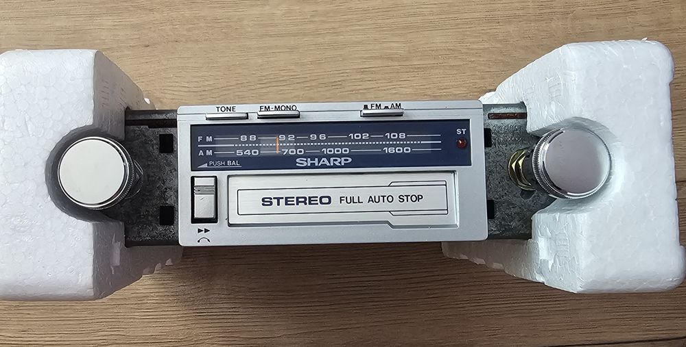 Ретро касетофон Sharp RX-6000XS