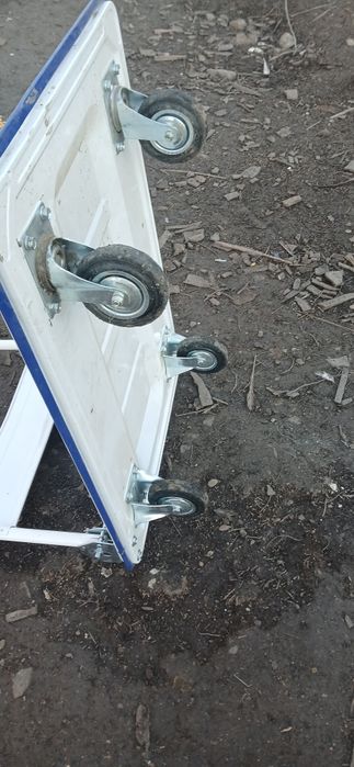 Căruț platformă de  marfă