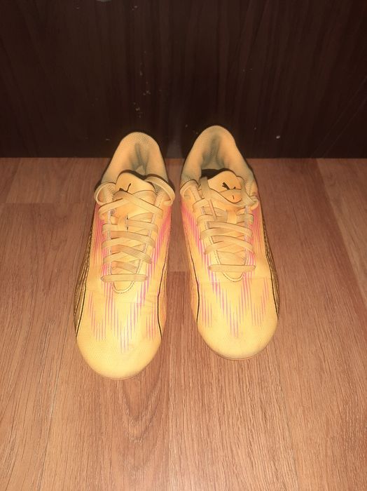 Бутонки Puma за футбол