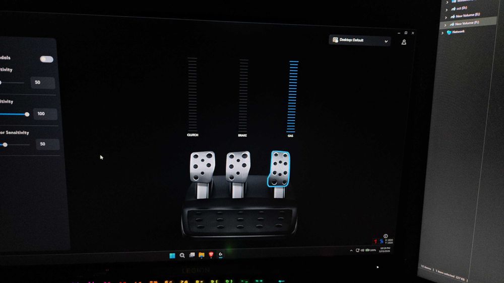 Volan Logitech G923 + Schimbator Logitech