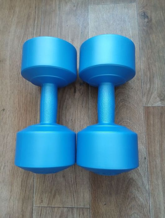 Гантели для спорта.