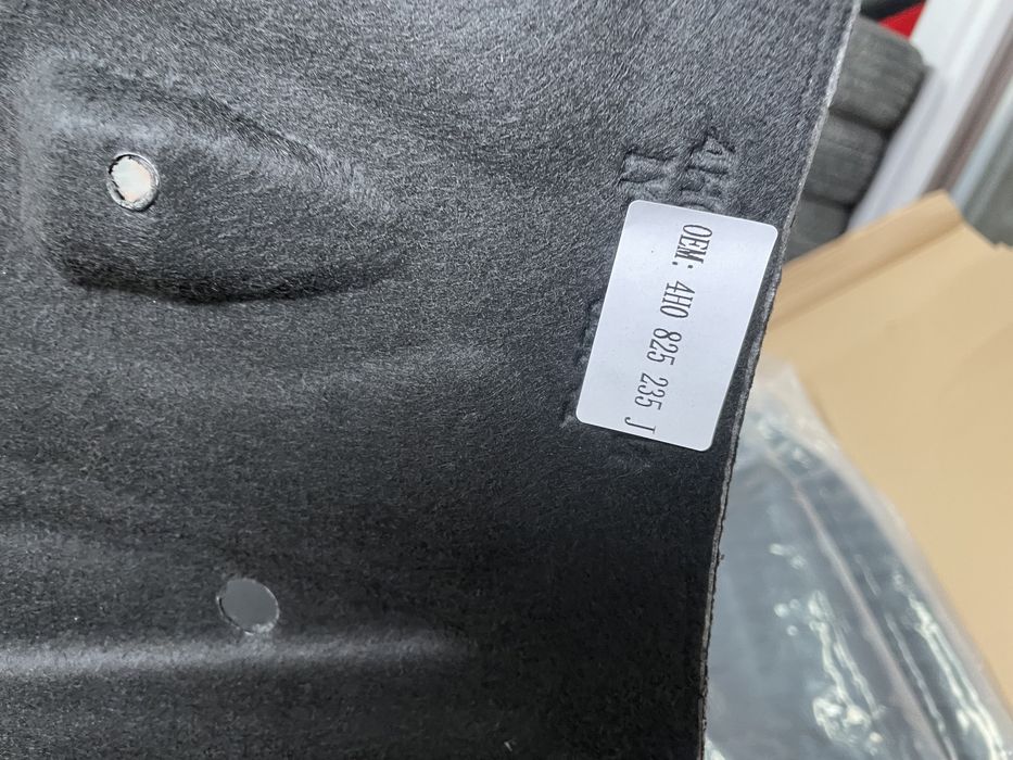 Carenaj roata scut motor Audi A8 4h D4