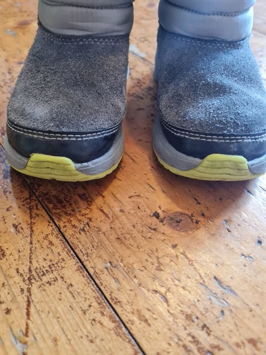Ugg marimea 26, 16 cm