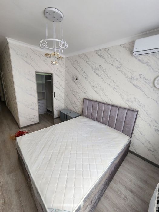 продается  яшнабад район жк янги бахт 3/4/9