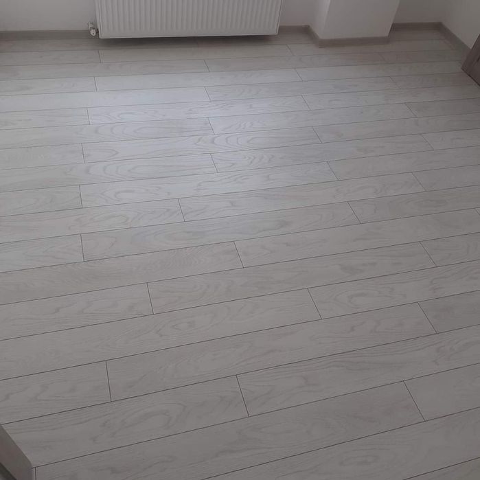 Montez parchet laminat de orice grosime