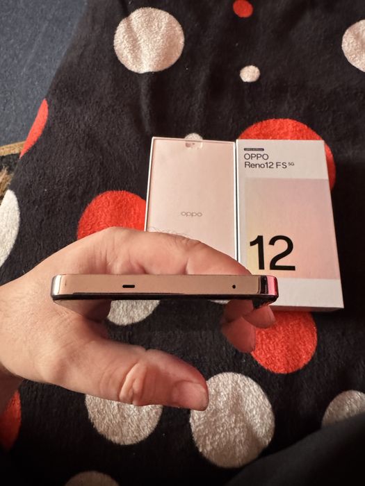 Oppo Reno 12 FS 5G