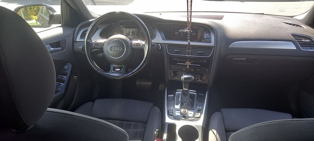 Audi a4b8  preț negociabil