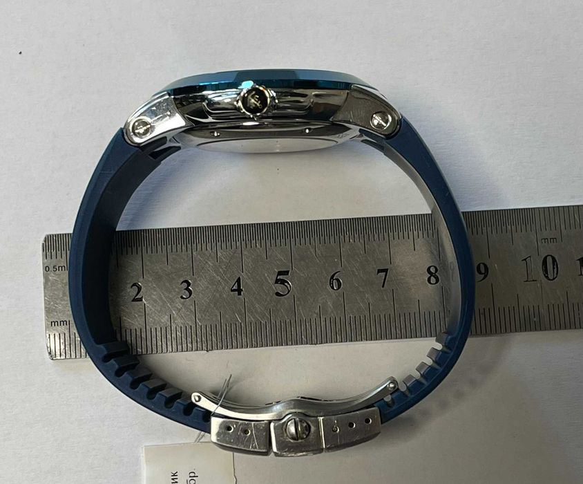 Механичен часовник Ulysse Nardin Dual Time