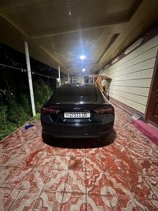 Malibu 2 2.4 sotiladi