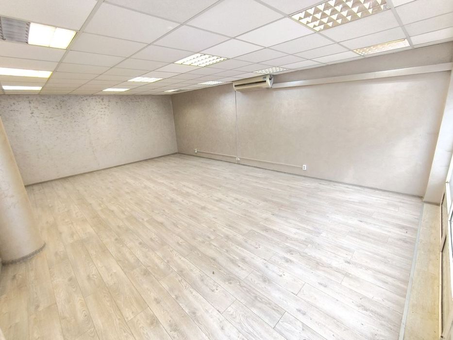 Офис в София-Хладилника