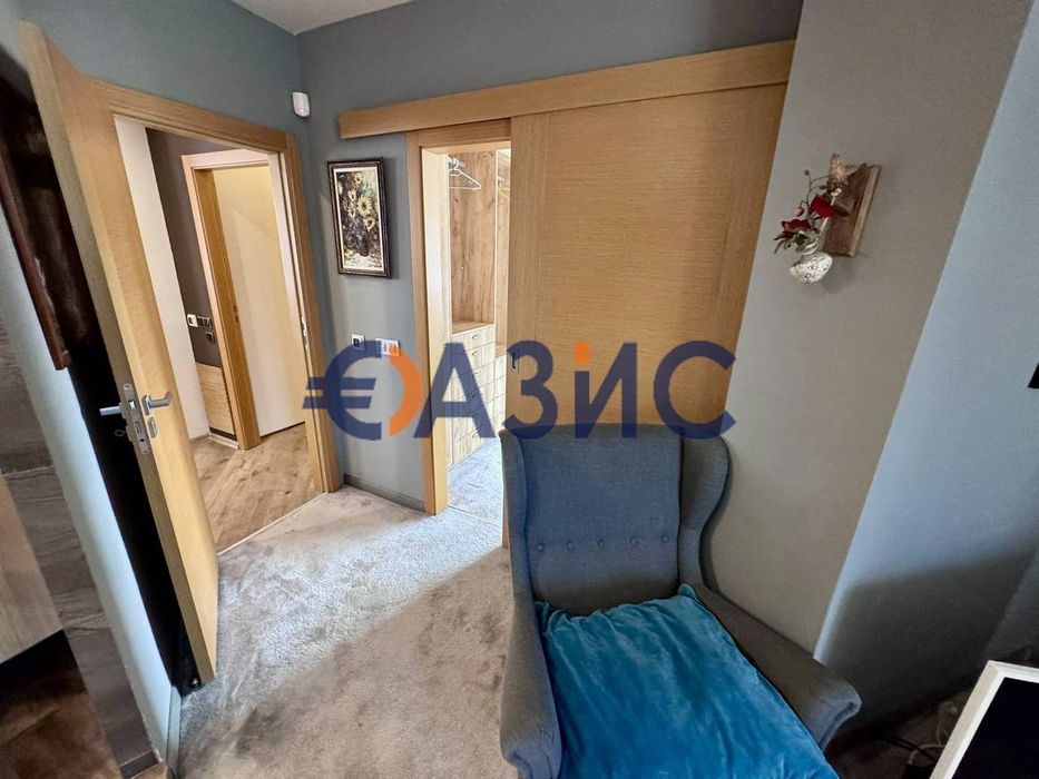 Продава се Четиристаен апартамент в Свети Влас - 150 кв.м за 1054 €/кв.м - Снимка #11